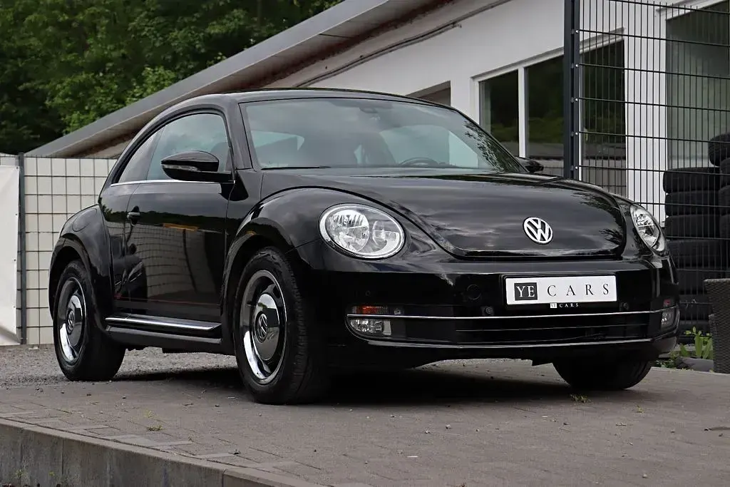 Używany VW Beetle Cup 105 KM (77 kW) 2014 Czarny Hatchback