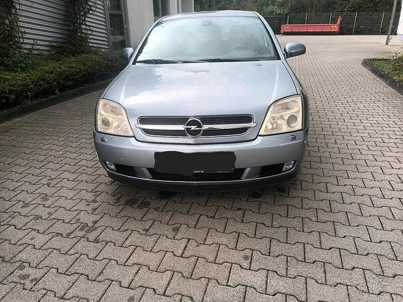 Silber Gebraucht 2005 Opel Vectra Limousine | 399 € (Superpreis) - Bild 1/4