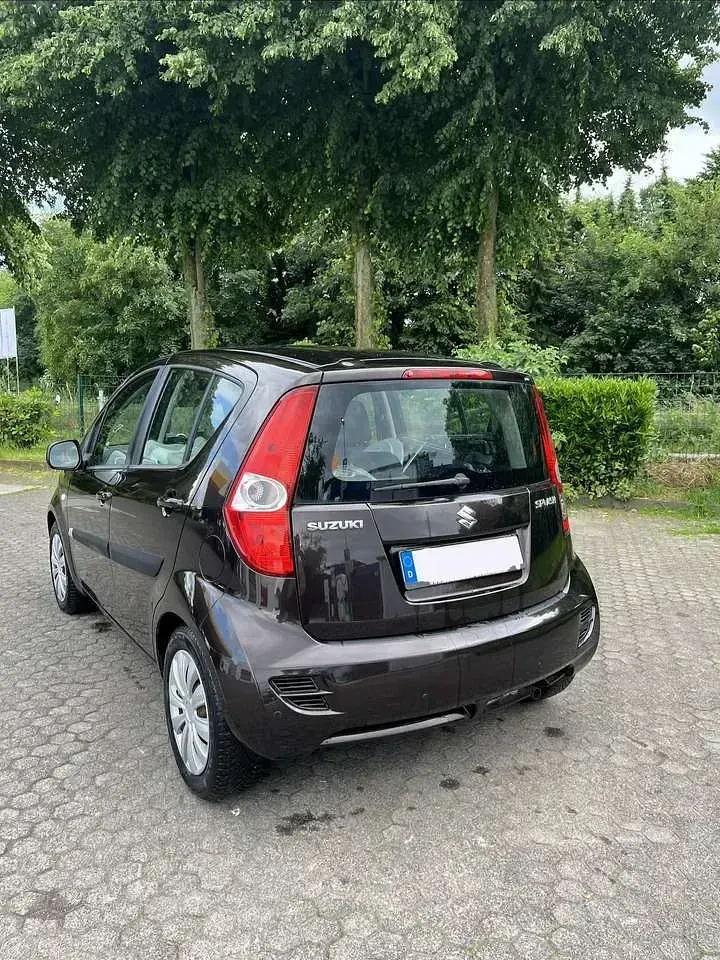 Gebraucht Suzuki Splash Active+ 94 PS (69 kW) 2013 Braun Kleinwagen