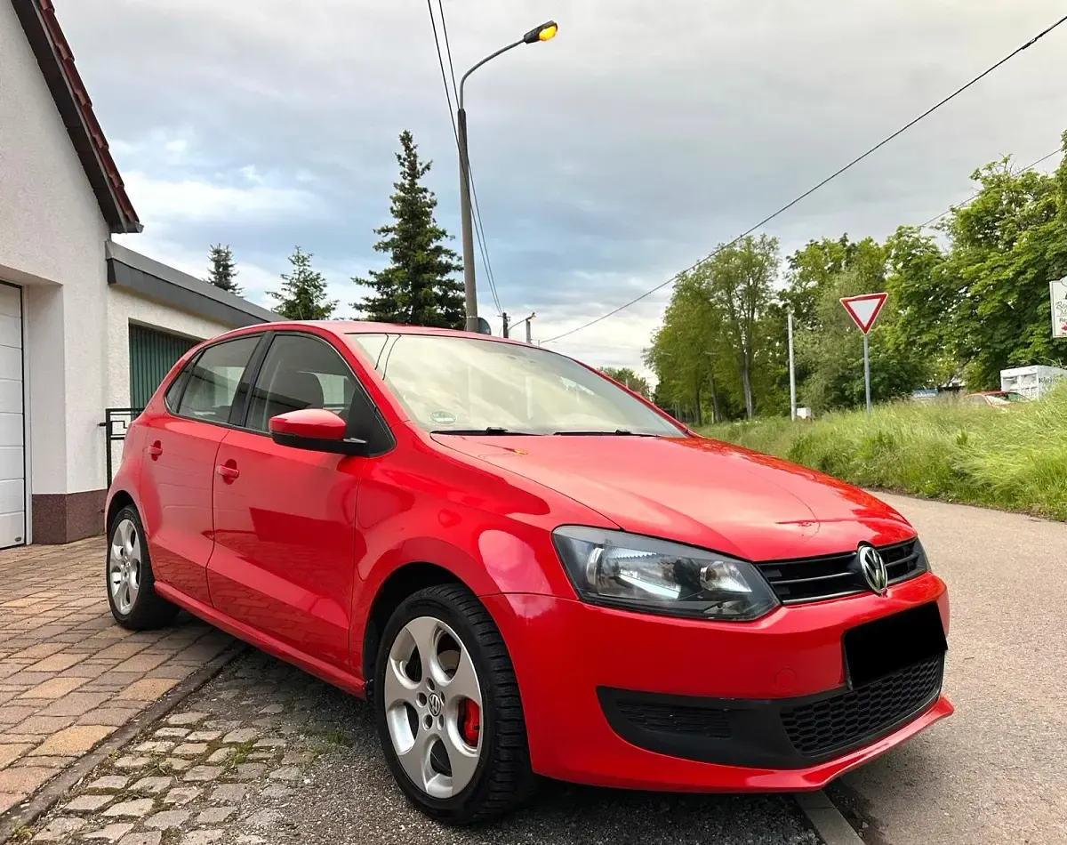 Gebraucht VW Polo 70 PS (51 kW) 2010 Rot Kleinwagen