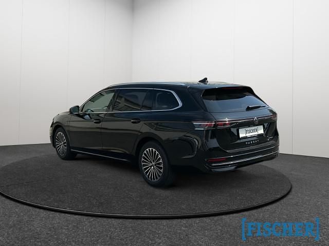 Gebraucht VW Passat Elegance 204 PS (150 kW) 2024 Schwarz Limousine