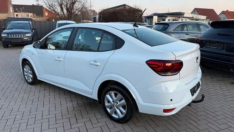 Gebraucht Dacia Logan Expression 91 PS (66 kW) 2022 Weiß Limousine