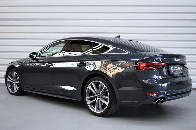 Gebraucht Audi A5 Sportback S-Line 190 PS (139 kW) 2019 Grau Kleinwagen
