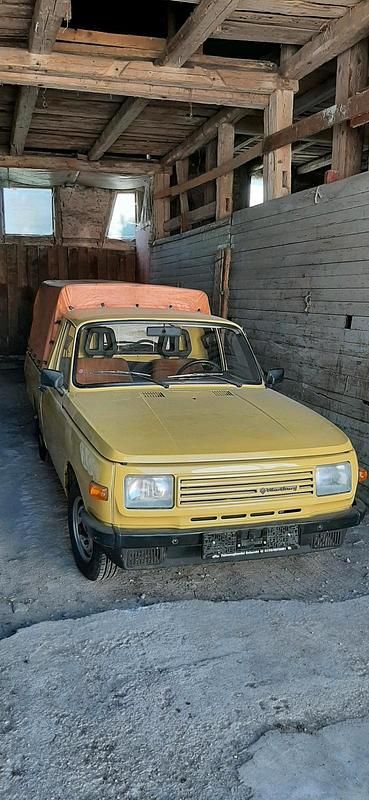 Gelb Gebraucht 1987 Wartburg 353 | 14.000 € - Bild 1/4