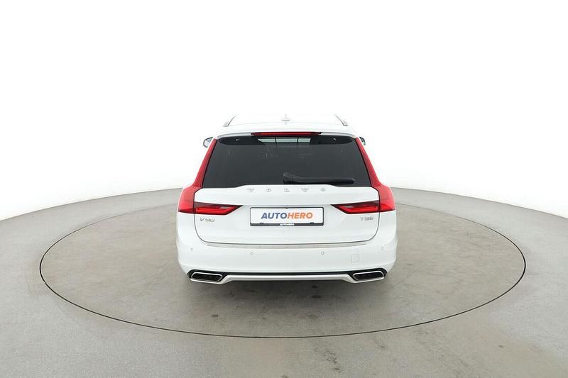 Gebraucht Volvo V90 R-Design 250 PS (183 kW) 2019 Weiß Kombi