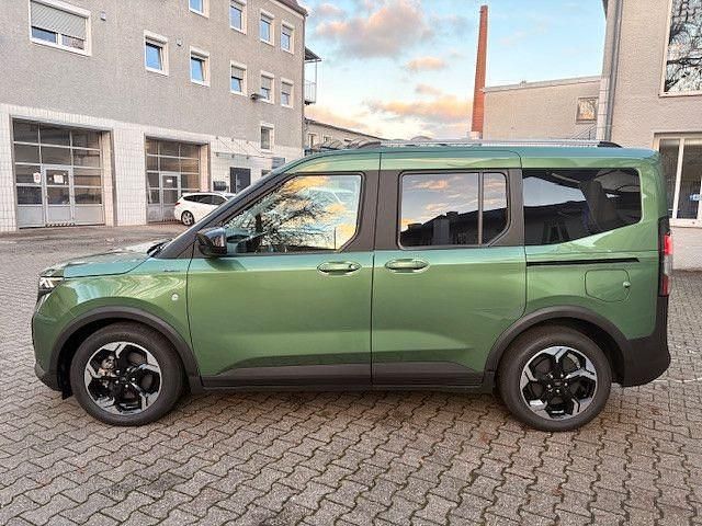 Neu Ford Courier Active 100 kW (136 PS) 2025 Grün Van / Kleinbus