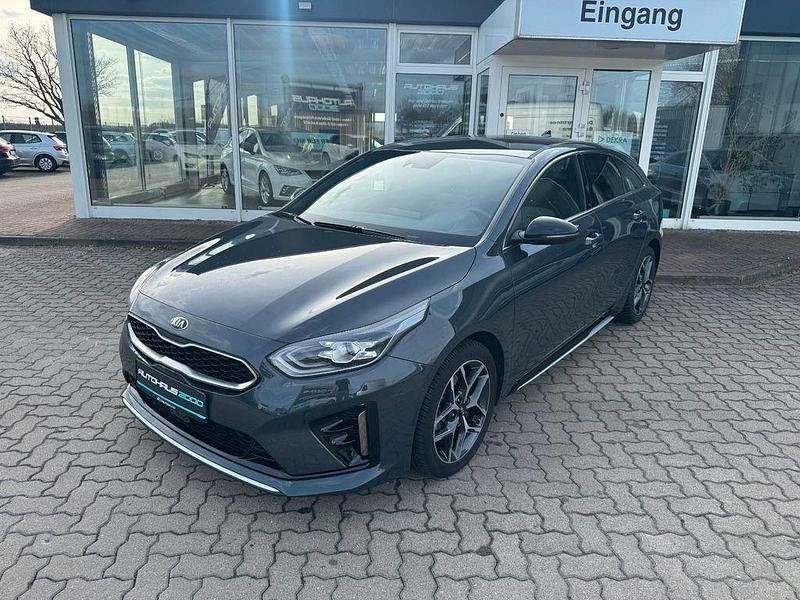 Gebraucht Kia ProCeed GT-Line 140 PS (102 kW) 2019 Grau Kombi