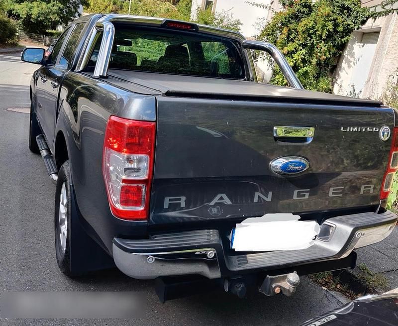 Grau Gebraucht 2015 Ford Ranger Limited Abholung | 16.000 € (Fairer Preis) - Bild 1/4
