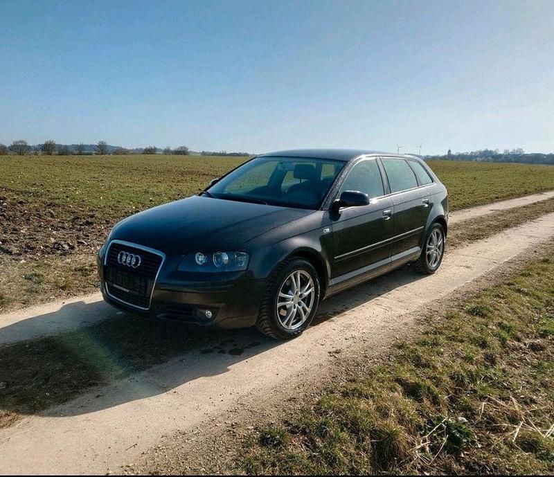Gebraucht Audi A3 Attraction 105 PS (77 kW) 2007 Grau Kleinwagen