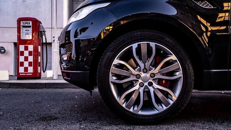 Gebraucht Land Rover Range Rover HSE Dynamic 340 PS (250 kW) 2015 Schwarz SUV