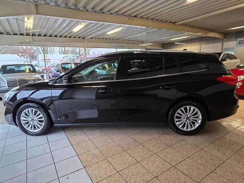 Gebraucht Ford Focus Titanium X 125 PS (91 kW) 2021 Schwarz Kombi