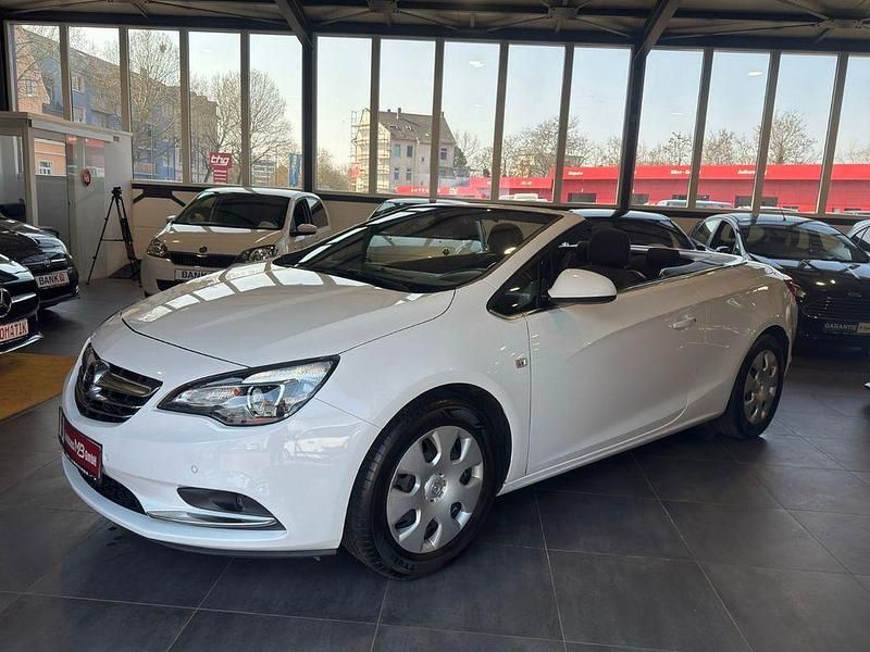 Gebraucht Opel Cascada Edition 140 PS (102 kW) 2016 Weiß Cabrio