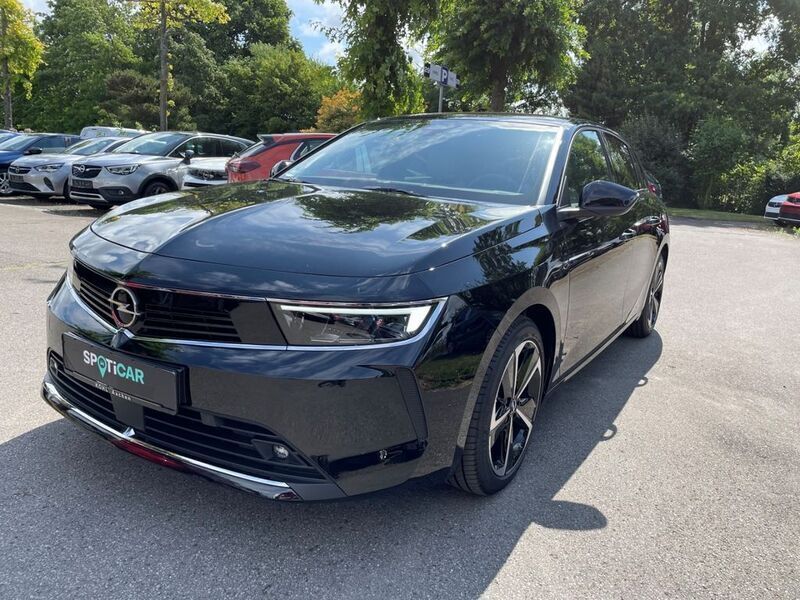 Gebraucht Opel Astra Elegance 131 PS (96 kW) 2023 Schwarz Limousine