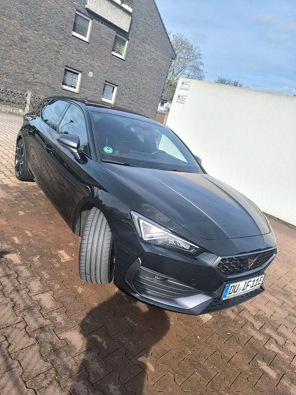 Gebraucht Cupra Leon VZ 245 PS (180 kW) 2022 Schwarz Limousine
