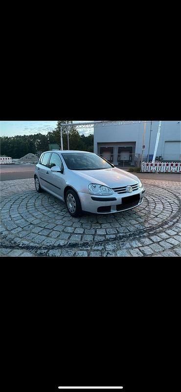 Gebraucht VW Golf V 75 PS (55 kW) 2005 Silber Kleinwagen