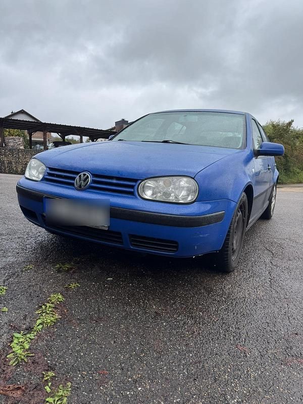 Gebraucht VW Golf IV 90 PS (66 kW) 2000 Blau Limousine