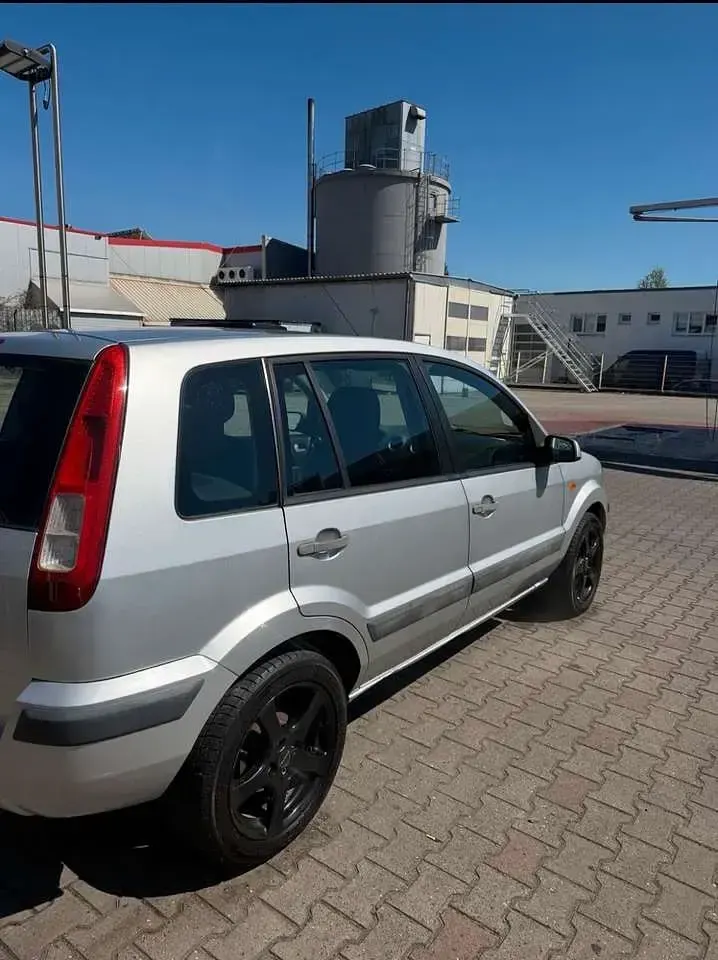Gebraucht Ford Fusion 80 PS (58 kW) 2008 Andere farben Kleinwagen