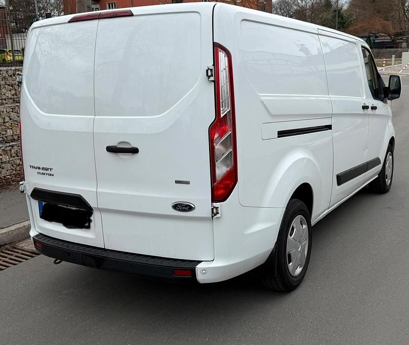 Gebraucht Ford Transit Custom 131 PS (96 kW) 2019 Weiß Van / Kleinbus