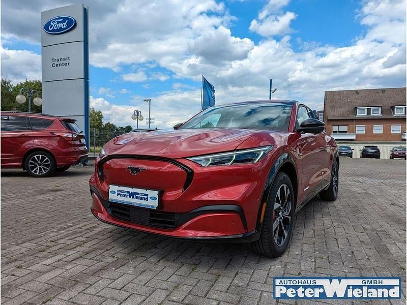 Gebraucht Ford Mustang Mach-E 197 kW (269 PS) 2022 Rot SUV