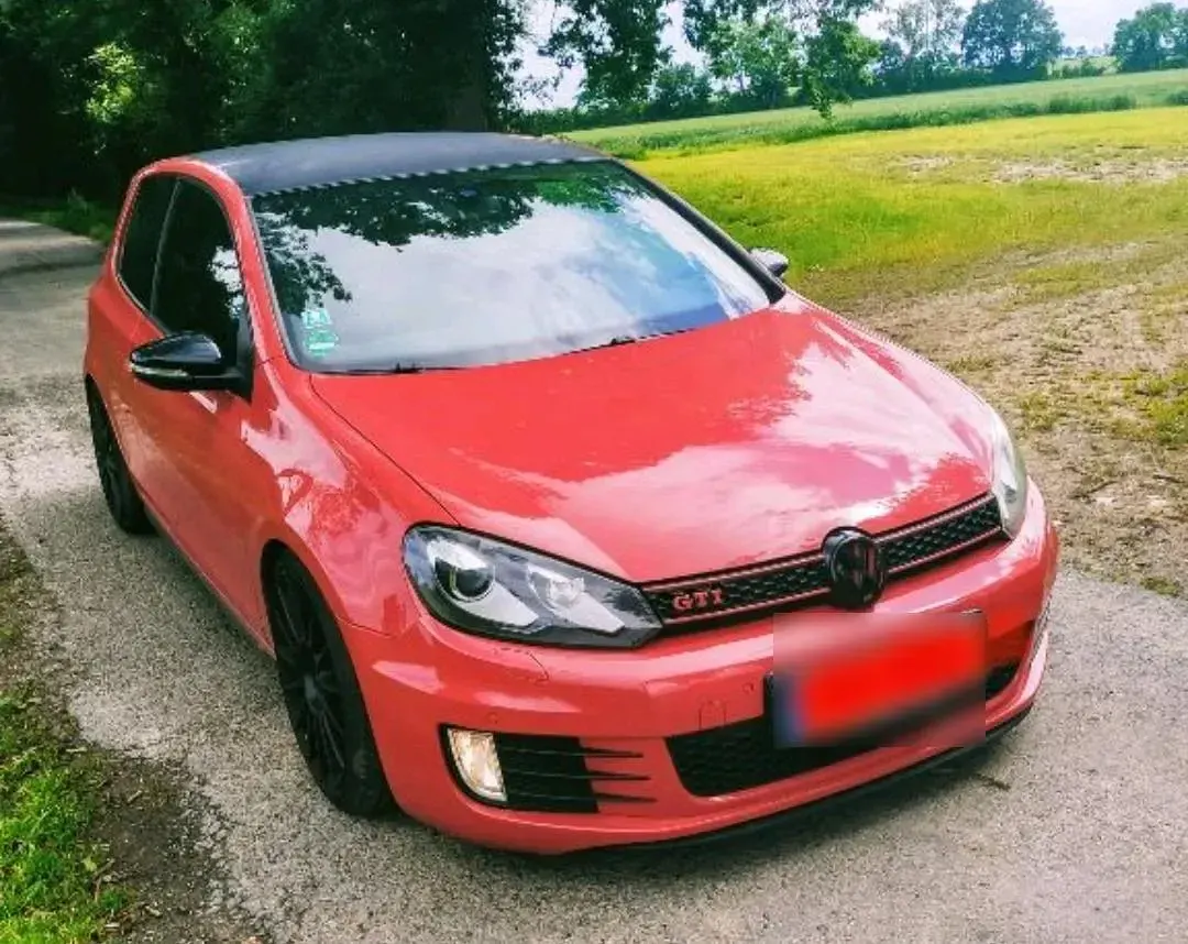 Gebraucht VW Golf GTI 211 PS (155 kW) 2009 Rot Coupé