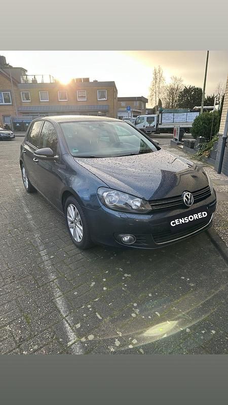 Gebraucht VW Golf VII Style 105 PS (77 kW) 2012 Blau Limousine