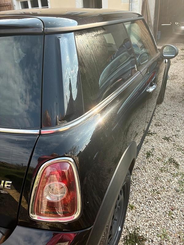 Gebraucht Mini Cooper 90 PS (66 kW) 2009 Schwarz Kleinwagen