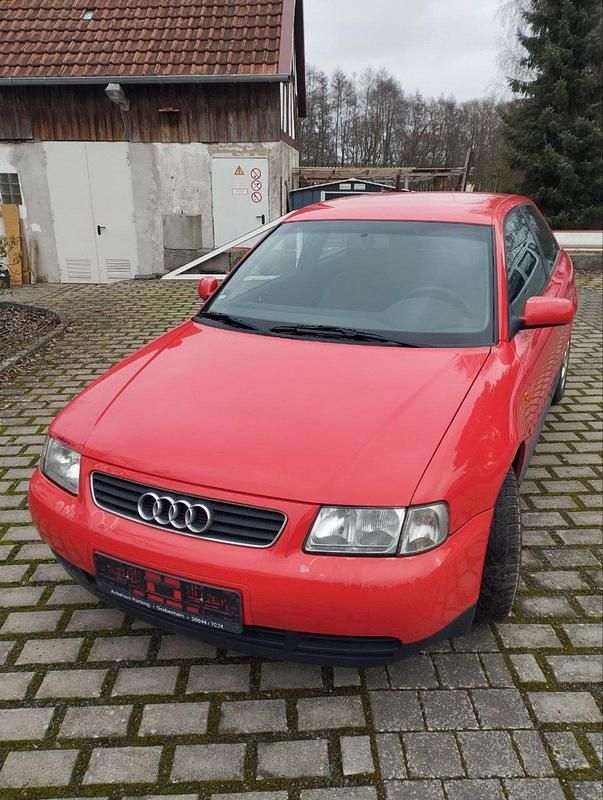 Rot Gebraucht 1997 Audi A3 Kleinwagen | 1.650 € (Fairer Preis) - Bild 1/4