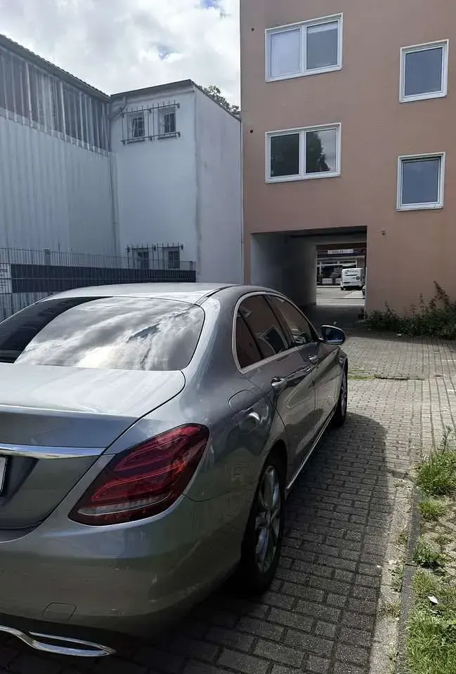 Gebraucht Mercedes C220 170 PS (125 kW) 2015 Silber Limousine