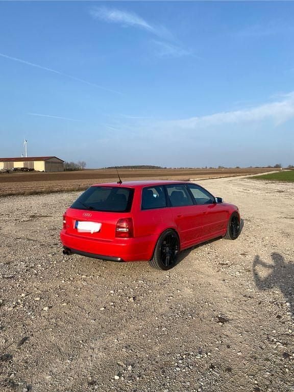 Gebraucht Audi S4 Sport 265 PS (194 kW) 2001 Rot Kombi