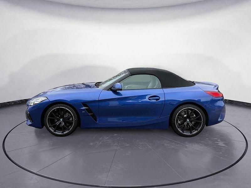 Gebraucht BMW Z4 M Sport 197 PS (144 kW) 2025 Blau Cabrio