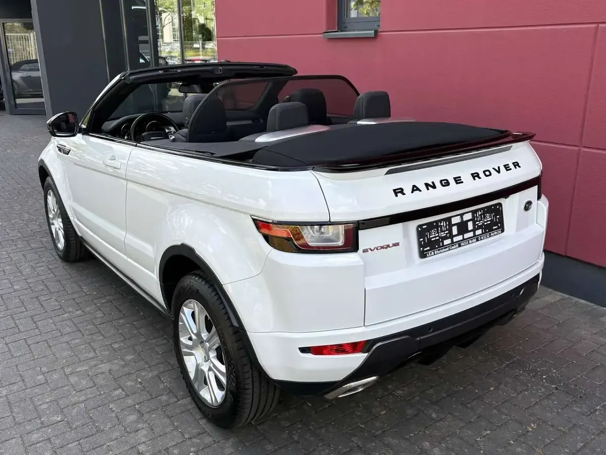 Gebraucht Land Rover Range Rover evoque SE Dynamic 150 PS (110 kW) 2018 **fujiwhite** Cabrio