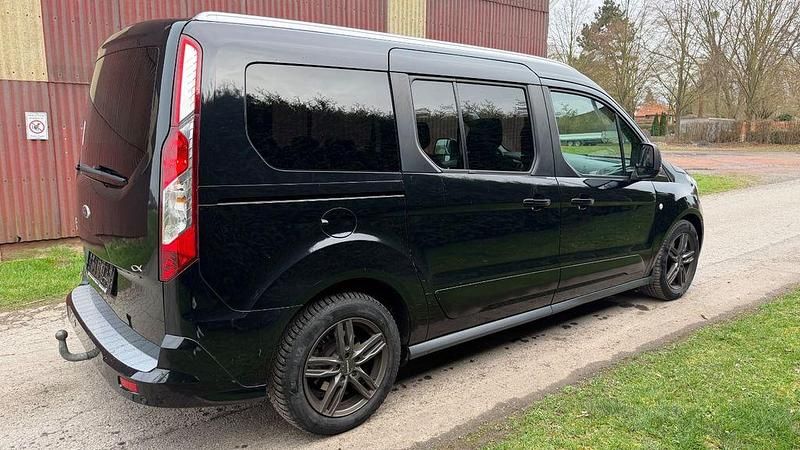 Gebraucht Ford Tourneo Connect Titanium 120 PS (88 kW) 2016 Schwarz Van / Kleinbus