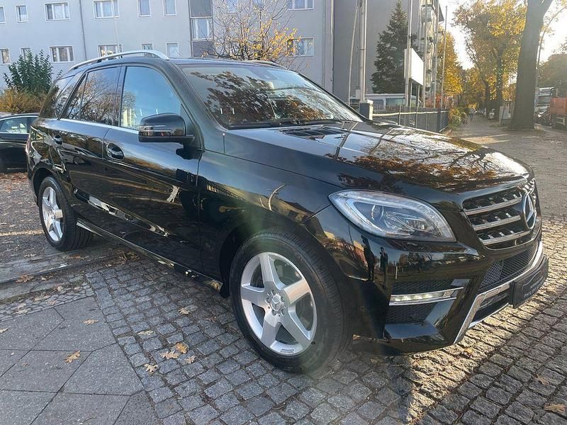 Gebraucht Mercedes ML350 AMG 258 PS (189 kW) 2014 Schwarz SUV