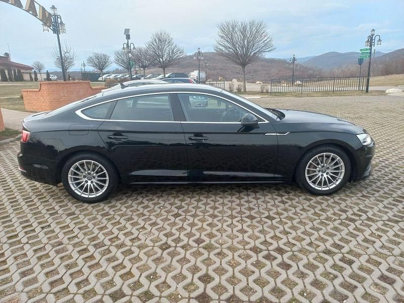 Gebraucht Audi A5 Sportback Comfort 190 PS (139 kW) 2018 Schwarz Kleinwagen