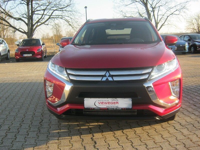 Second-hand Mitsubishi Eclipse Cross Basis 163 CP (119 kW) 2018 Roșu SUV