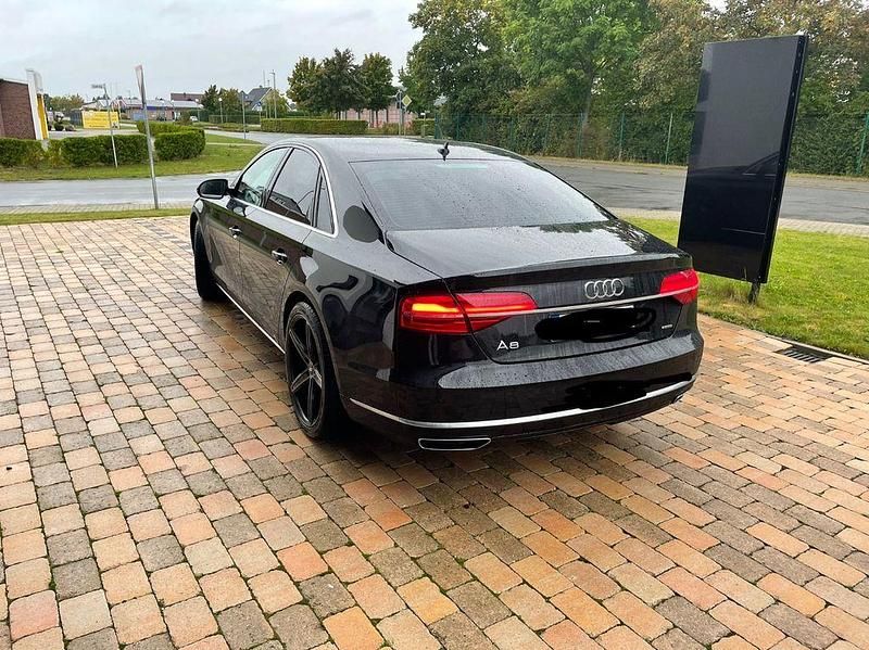 Gebraucht Audi A8 Ambiente 262 PS (192 kW) 2016 Schwarz Limousine