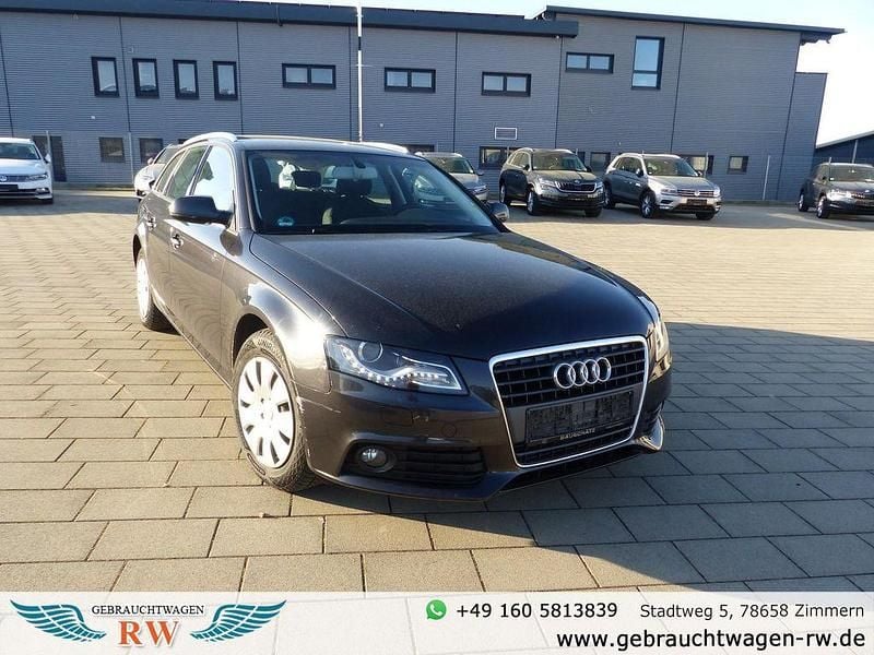 Second-hand Audi A4 143 CP (105 kW) 2010 Gri Berlinǎ