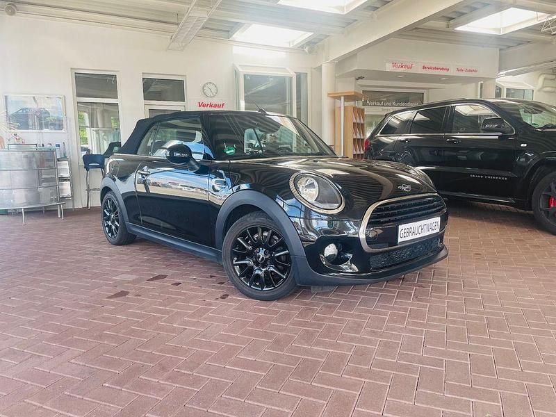 Schwarz Gebraucht 2018 Mini Cooper Cabriolet Cabrio | 17.250 € (Fairer Preis) - Bild 1/4