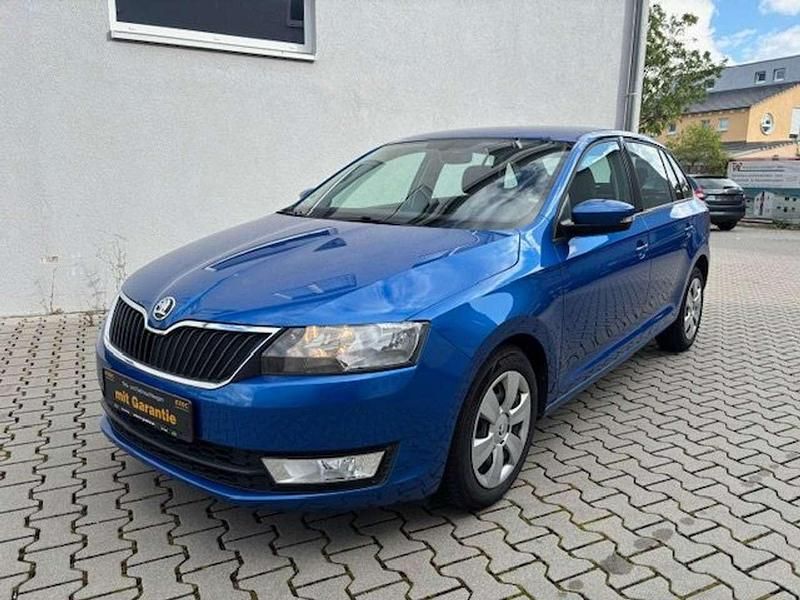 Modra race/race blue Gebraucht 2016 Skoda Rapid Ambition Kleinwagen | 9.980 € (Fairer Preis) - Bild 1/4