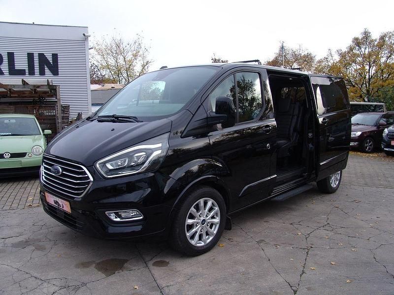 Gebraucht Ford Tourneo Titanium X 131 PS (96 kW) 2020 Schwarz Van / Kleinbus