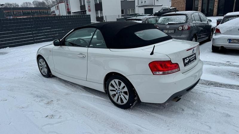 Gebraucht BMW 118 Cabriolet Efficient Dynamics 143 PS (105 kW) 2011 Weiß Cabrio