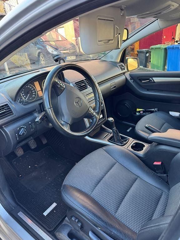 Gebraucht Mercedes A150 100 PS (73 kW) 2008 Grau Van / Kleinbus