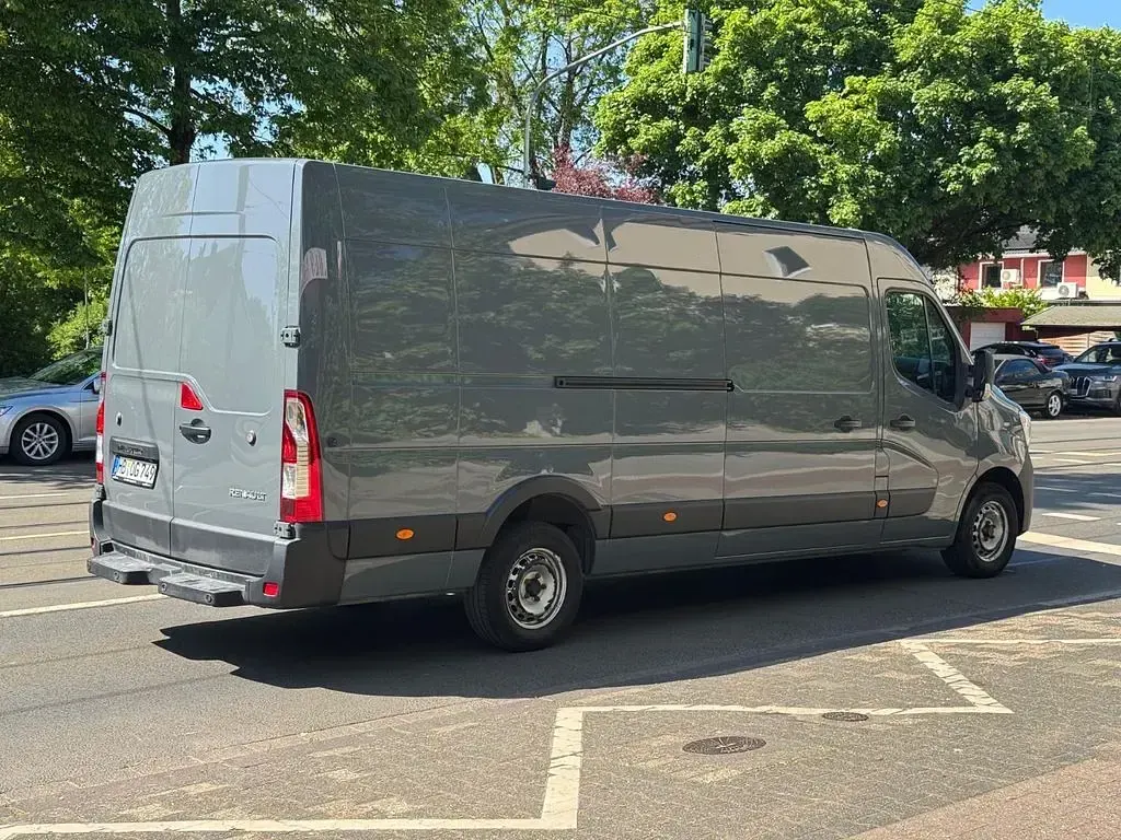 Usata Renault Master 163 CV (119 kW) 2021 Grigio Monovolume