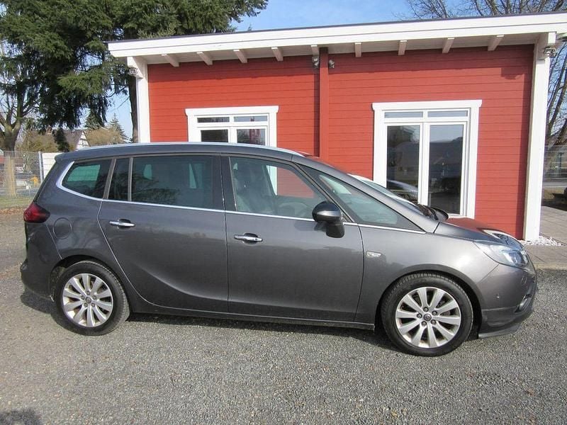 Gebraucht Opel Zafira Tourer Innovation 140 PS (102 kW) 2012 Grau Van / Kleinbus