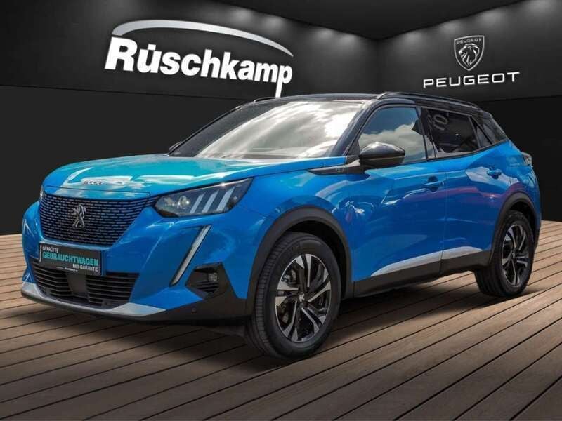 Blau Gebraucht 2021 Peugeot e-2008 GT SUV | 19.880 € (Fairer Preis) - Bild 1/4