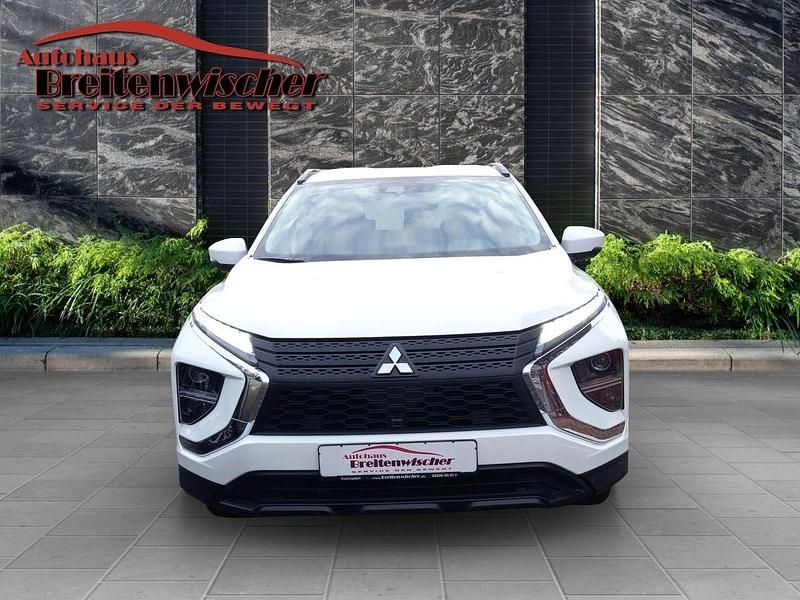 Gebraucht Mitsubishi Eclipse Cross Basis 188 PS (138 kW) 2022 Andenweiß SUV