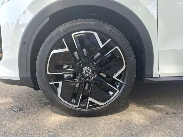 Gebraucht VW T-Roc R-line 150 PS (110 kW) 2026 Weiß SUV