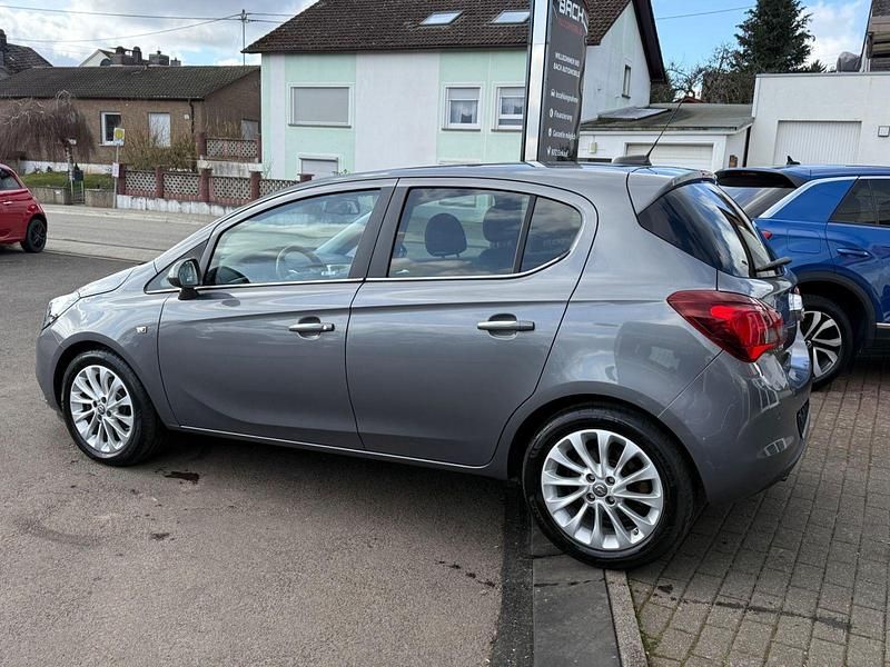 Gebraucht Opel Corsa Edition 101 PS (74 kW) 2016 Grau Kleinwagen