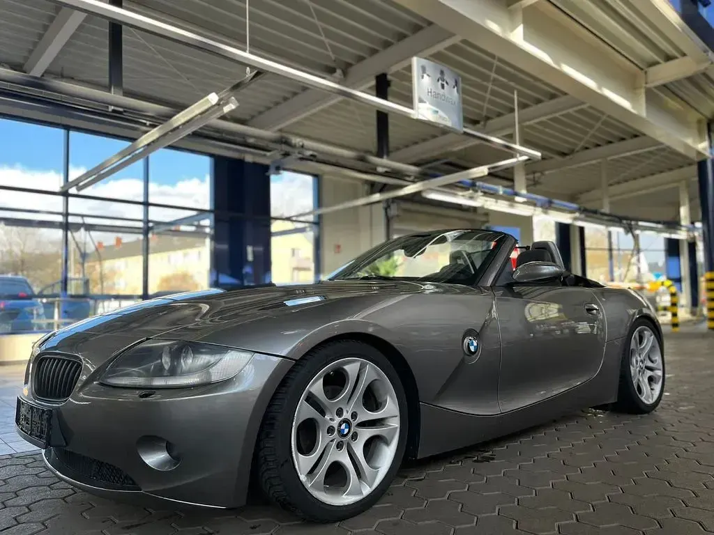 Usata BMW Z4 Performance 170 CV (125 kW) 2005 Grigio Cabrio