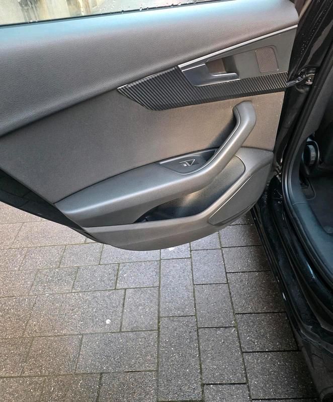 Gebraucht Audi A4 Ambiente 150 PS (110 kW) 2016 Schwarz Kombi